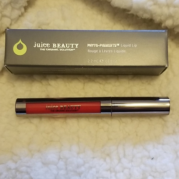 Juice Beauty

PHYTO-PIGMENTS Liquid Lip - Picture 1 of 6